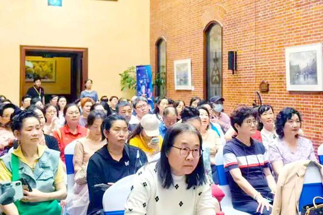 九游娱乐平台：探索“数智发展+老年教育”新路径(图2)