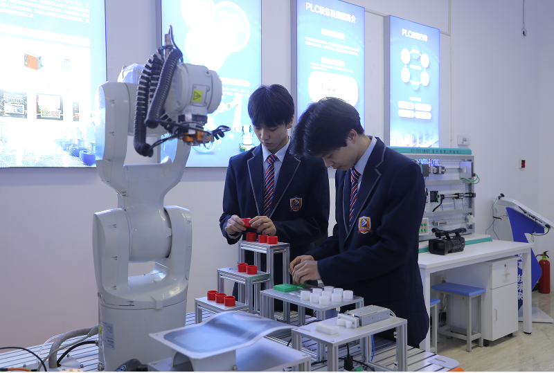 九游娱乐网站：职教升学拓宽学生成才路(图3)