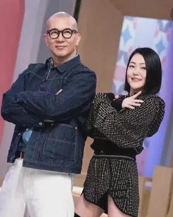 九游娱乐平台：小S深夜哭泣称不舍得女儿国外留学女儿Elly吐槽妈妈演得好(图5)