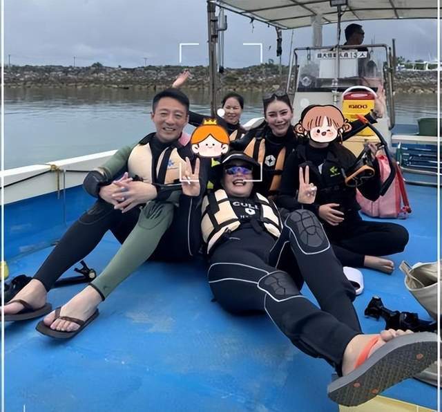九游娱乐平台：小S深夜哭泣称不舍得女儿国外留学女儿Elly吐槽妈妈演得好(图7)