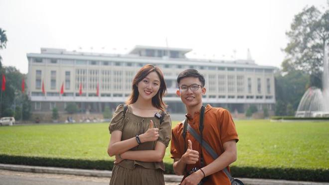 九游娱乐：我越南人不顾母亲反对到中国留学坐高铁感受中国速度太震撼(图5)