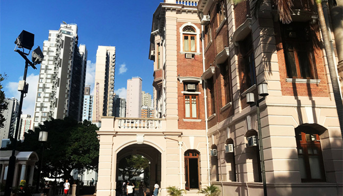 九游娱乐网站：出国留学的条件和要求出国留学的条件和要求大全(图2)