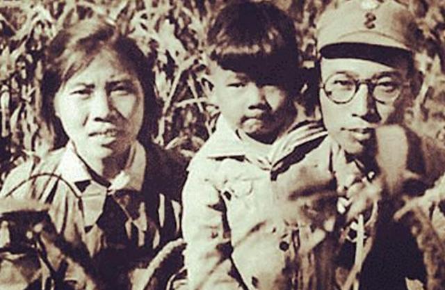 九游娱乐网站：1959年许延滨出国留学校方查档案后才发现其是开国大将之子(图3)