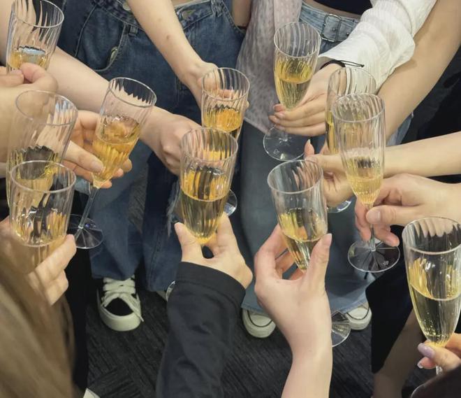九游娱乐网站：休学、裸辞的留学生正通过Gapyear重启人生(图3)