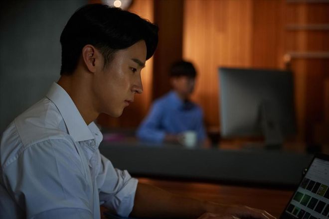 九游娱乐网站：得知邻居晚年的悲剧后我宁愿儿子在家啃老也不想送他出国留学(图6)