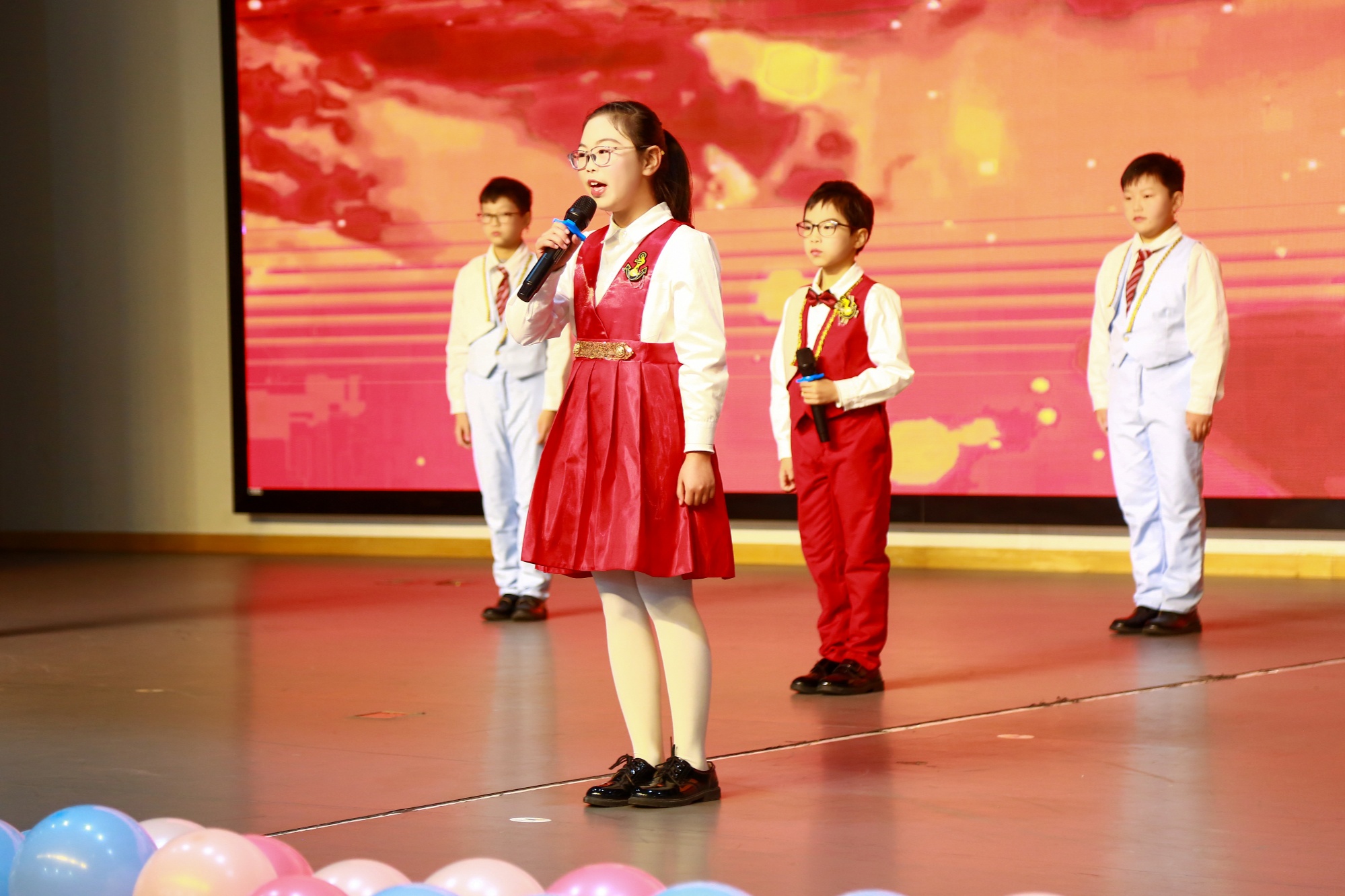 九游娱乐网站：普特融合多才多艺这场文艺汇演背后的故事不简单(图2)