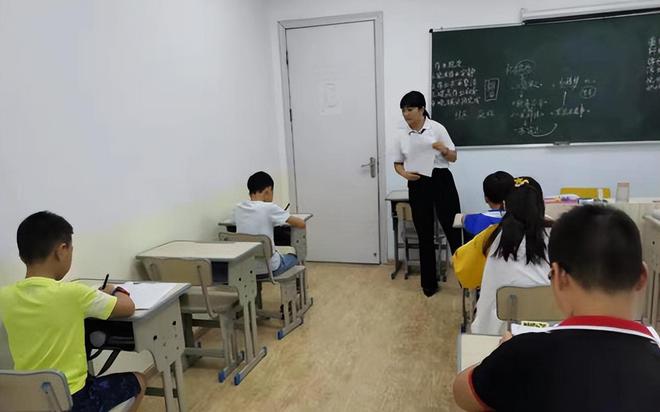 九游娱乐：教培放开了？发文“激发教育和培训消费”教育专家给出解释(图3)
