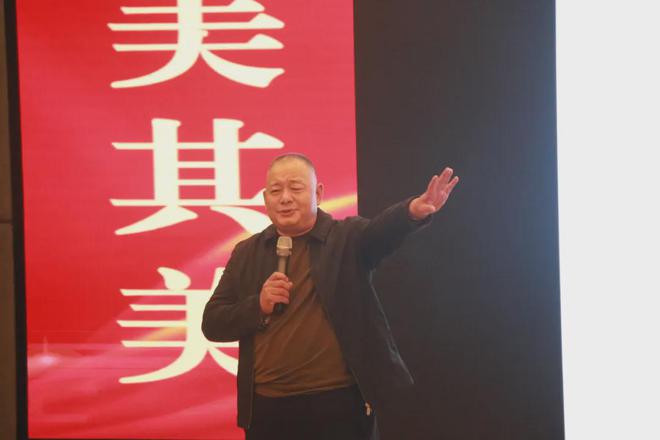九游娱乐网站：理性评价快乐生活——绵阳开元中学开展教师心理健康教育培训会(图5)