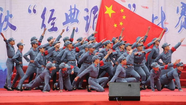 九游娱乐平台：武隆职教中心：为山区学子铺就“德技”成才之路(图3)