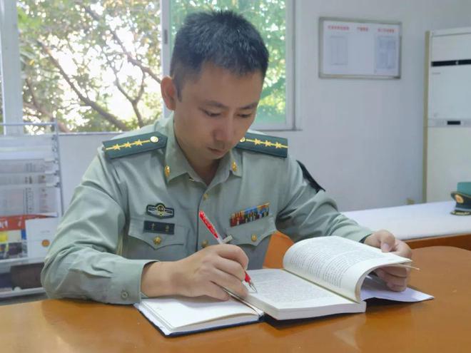 九游娱乐：初级指挥培训已经过半来看看学员们的感悟(图4)