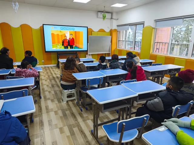 九游娱乐平台：广元市特殊教育学校2024年秋季学期家长会培训工作纪实(图3)