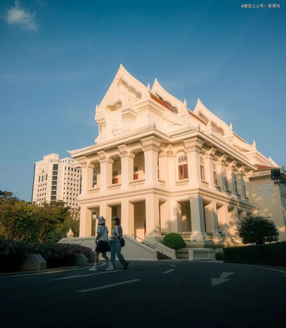 九游娱乐网站：留学降级中国学生涌去东南亚上岸(图4)