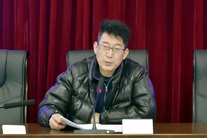 九游娱乐：继往开来启新篇创新实干建一流！金牛教育召开2025年工作务虚会(图5)