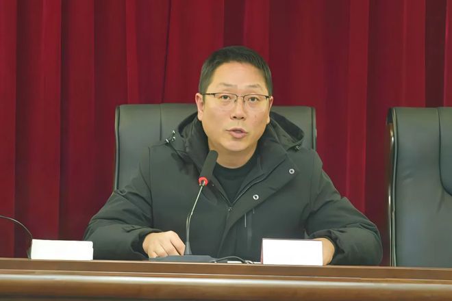 九游娱乐：继往开来启新篇创新实干建一流！金牛教育召开2025年工作务虚会(图15)
