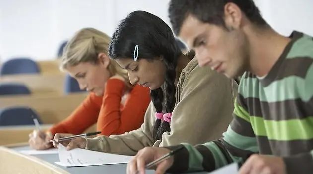 九游娱乐：英国留学挂科了怎么办？还能毕业吗？这两个应对挂科的办法一定要知道！(图3)