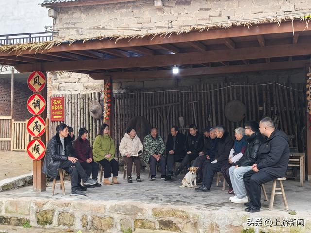 九游娱乐网站：蓄能积势向新出发——重庆村（社区）党员冬训成效观察(图3)