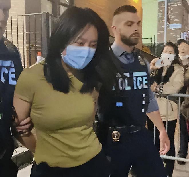 九游娱乐：为移民美国在联合国大楼举牌抹黑中国的张晓宁终于“圆梦”了(图16)