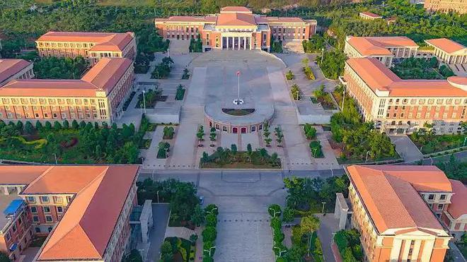 九游娱乐网站：中印韩在美留学人数差异：韩国43万印度33万中国有多少？(图8)