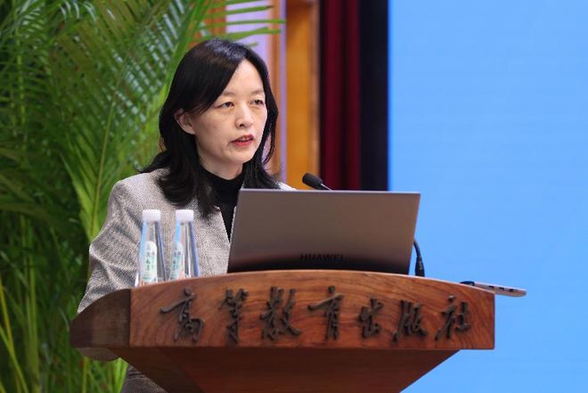 九游娱乐：2025年职业教育专业教学标准示范性宣传解读会在京召开(图8)