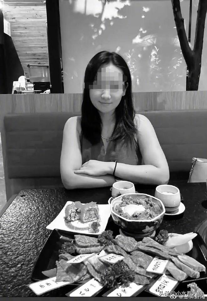 九游娱乐平台：女子疑蛇咬身亡后续！伤口曝光治疗过程耽误卫健委：封档彻查(图12)
