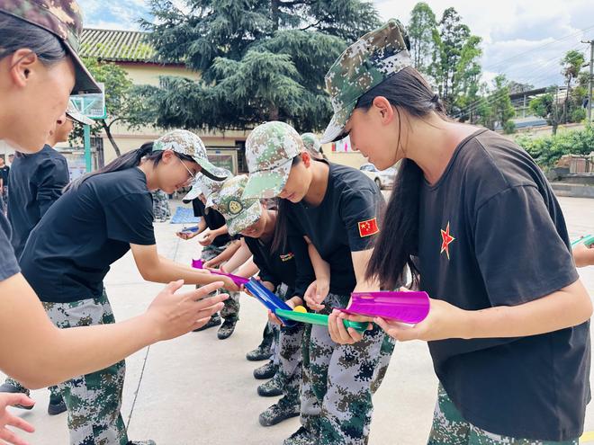 九游娱乐平台：西山起点养成教育培训学校专注特教与初中军事化管理助力青少年健康成长(图2)