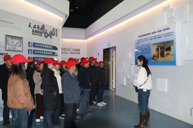 九游娱乐网站：西宁市湟中区2025年农牧民中等职业学历教育培训圆满收官(图4)