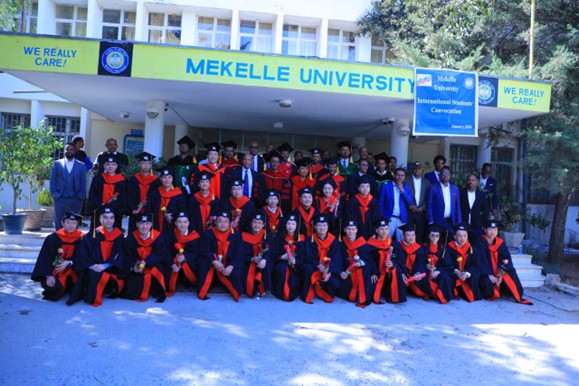 九游娱乐平台：埃塞俄比亚默克莱大学为中国留学生举办毕业典礼(图1)