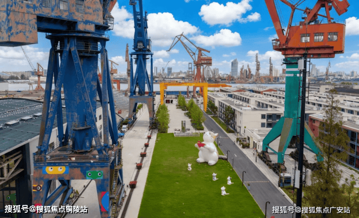 九游娱乐网站：保利誉滨江认证售楼处电话保利誉滨江营销中心│2026售楼处-楼盘价格户型地址物业电话环境配套交房时间(图13)