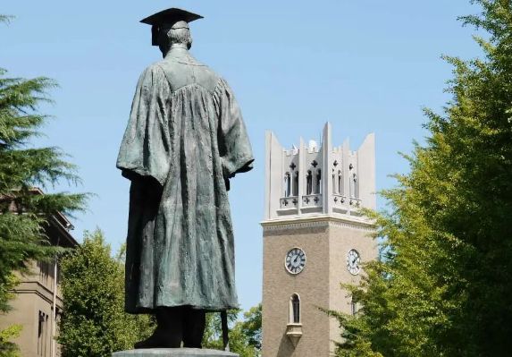 九游娱乐：文科生日本留学选校指南：国公立与私立名校的黄金组合策略(图3)