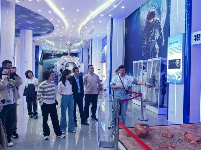 九游娱乐：聚力科普提质增效赋能新质发展大局——金华市举办2026年全市全民科学素质工作联络员业务培训会(图7)