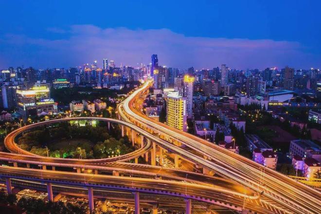 九游娱乐网站：天赋贵地古北中央萃售楼处发布：古北中央萃三区交汇盛境！(图7)