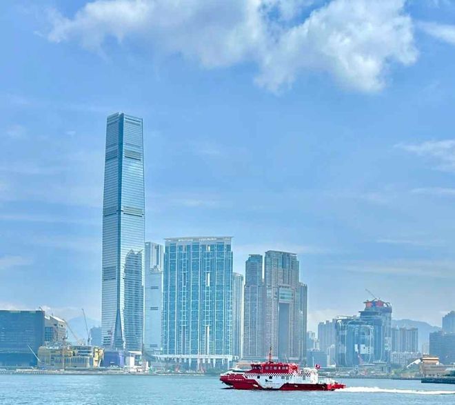 九游娱乐平台：五一港澳旅行社推荐朋游国旅老牌正规纯玩高口碑(图1)